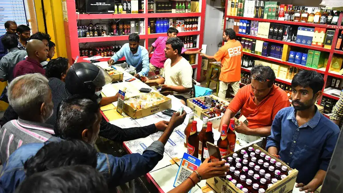 Liquor shop in Patancheru area, Telangana